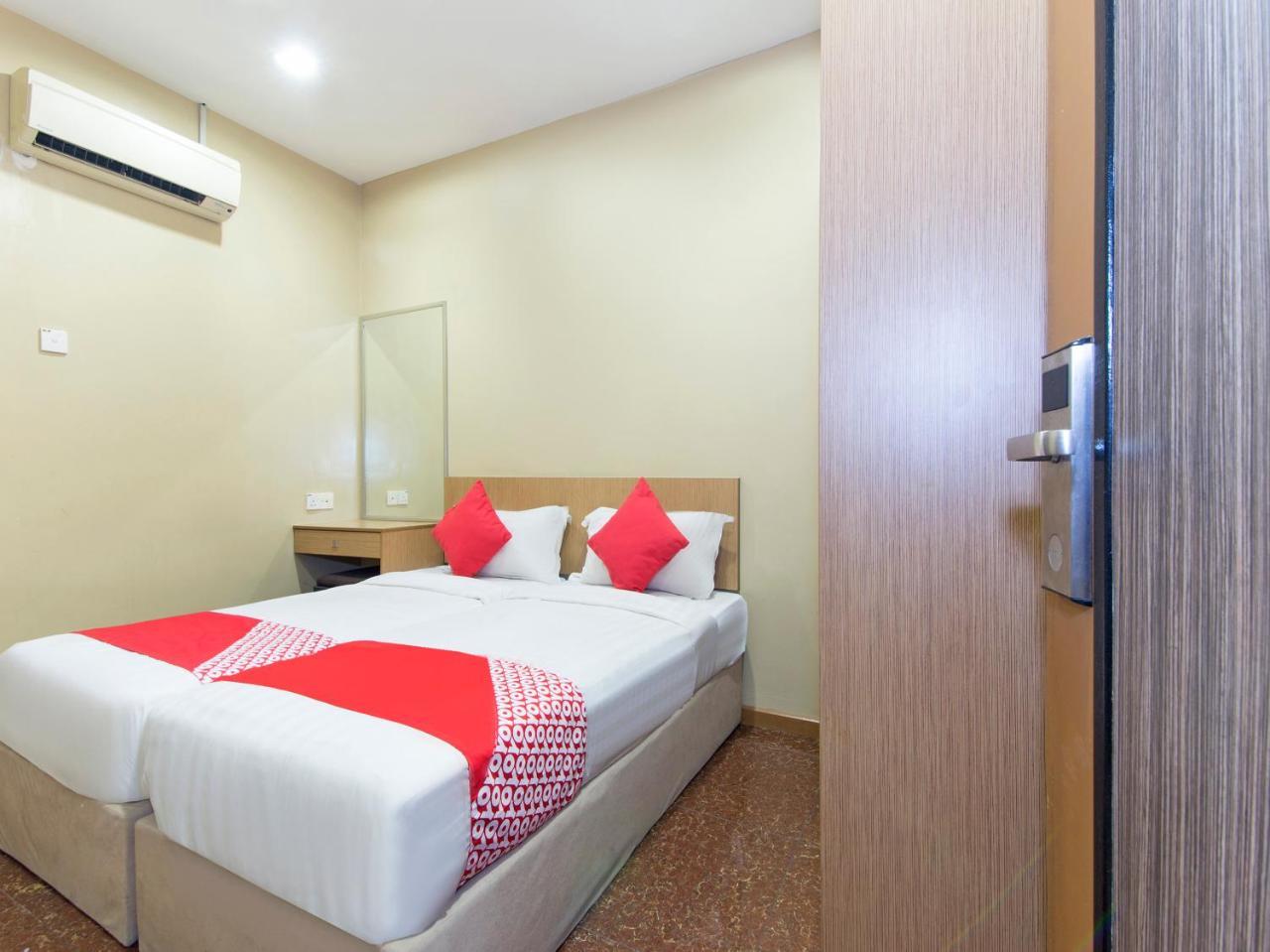 Oyo 422 Hotel Reno Kuala Lumpur Esterno foto