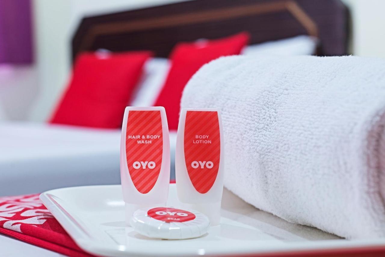 Oyo 422 Hotel Reno Kuala Lumpur Esterno foto