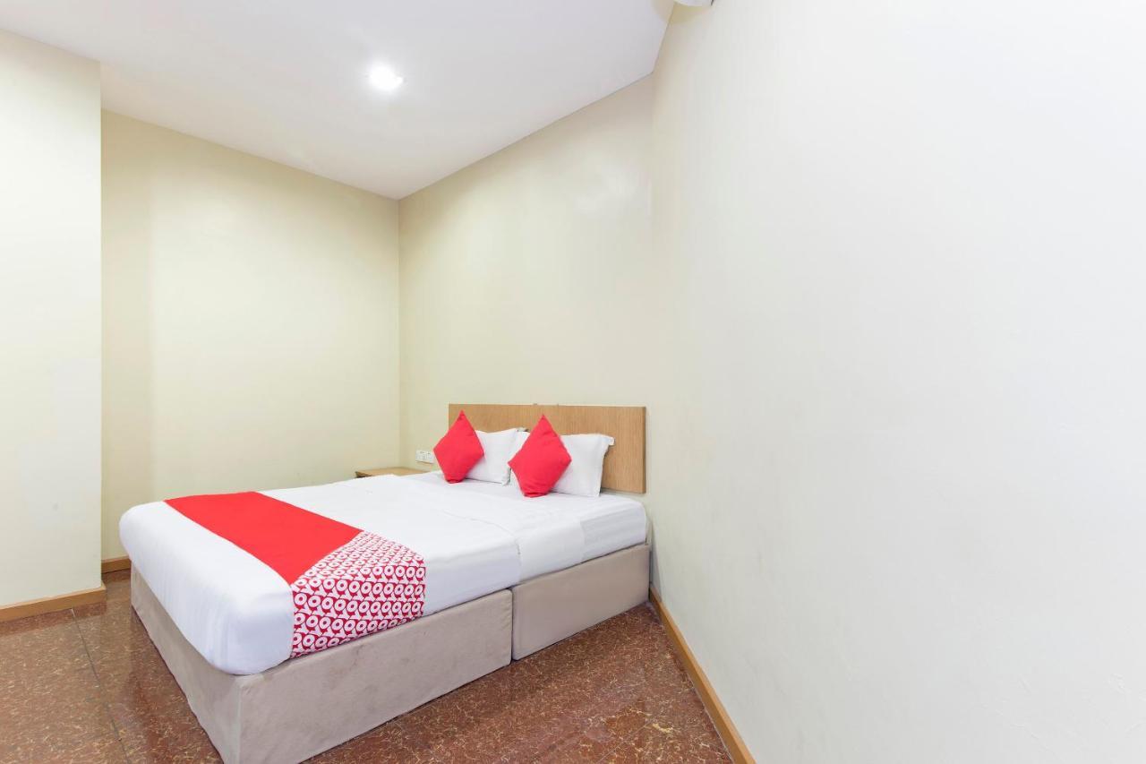 Oyo 422 Hotel Reno Kuala Lumpur Esterno foto