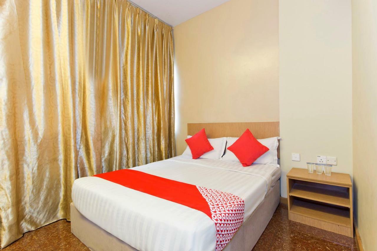Oyo 422 Hotel Reno Kuala Lumpur Esterno foto