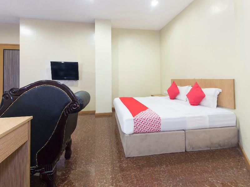 Oyo 422 Hotel Reno Kuala Lumpur Esterno foto